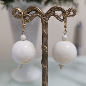 Elegant Gold and White Earrings. Moire glass